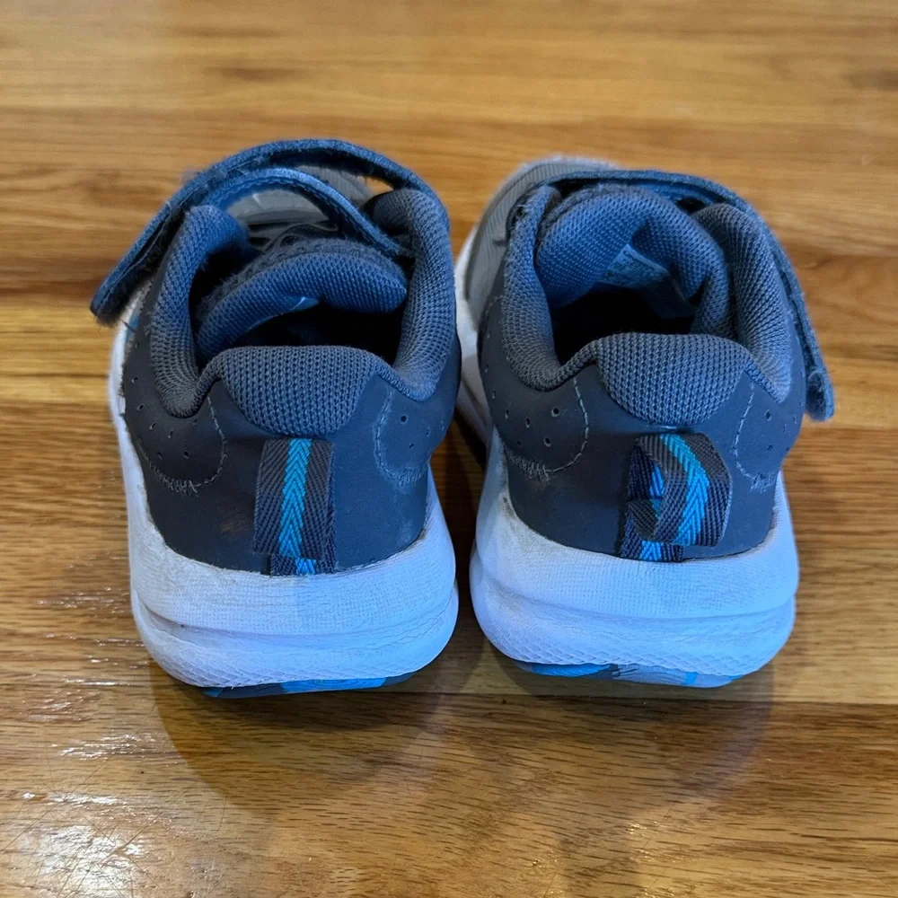 Under Armour Kids' Sneakers in Gray and Blue - Picture 3 of 6